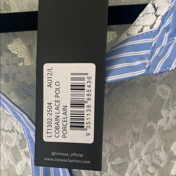 Lioness Cobain Lace Polo 🤍 White and Blue Lace Blouse - Picture 9 of 9